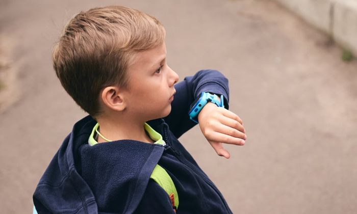 Bạn hoàn toàn có thể tặng chiếc Apple Watch cũ cho con mình