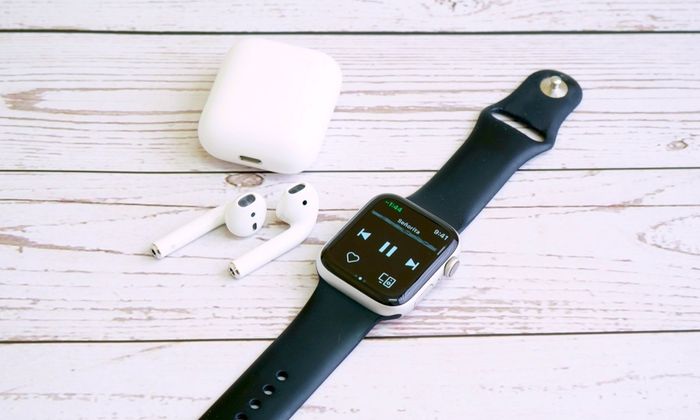 Tận dụng Apple Watch cũ làm thiết bị phát nhạc