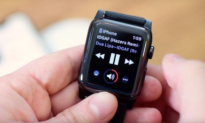 Sử dụng Apple Watch cũ làm điều khiển từ xa