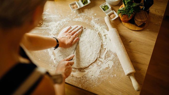 11 Simple Pie Crust Designs That Won't Make You Pull Your Hair Out