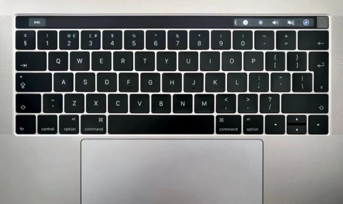Kiểm tra bàn phím bằng mắt thường