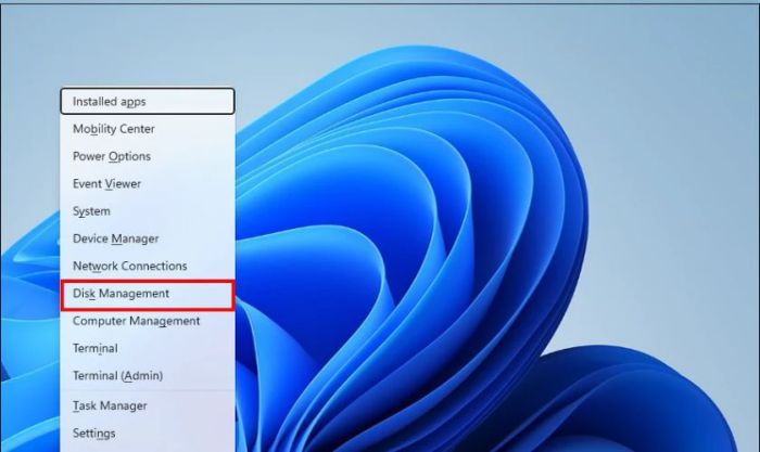 Đặt một ký tự ổ cứng ngoài mới sửa lỗi the file or directory is corrupted and unreadable