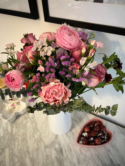a gorgeous bouquet of flowers