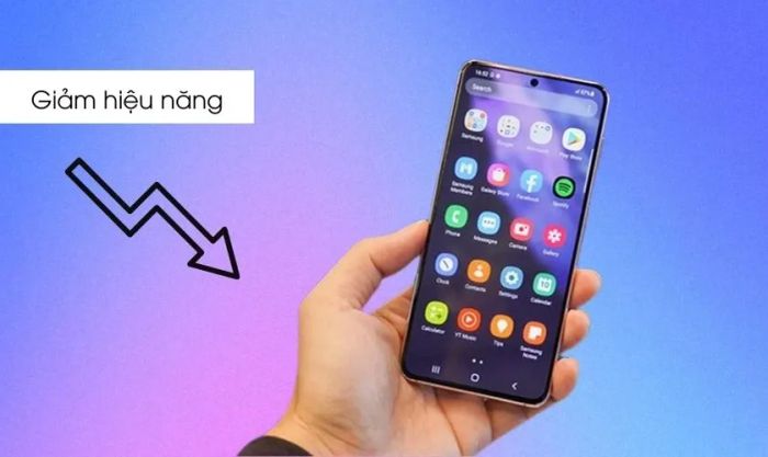 Lưu ý khi áp dụng cách khắc phục pin tụt nhanh trên Samsung