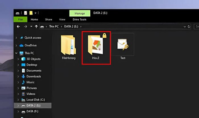 Lỗi 'Location is not available' do tập tin bị mã hóa