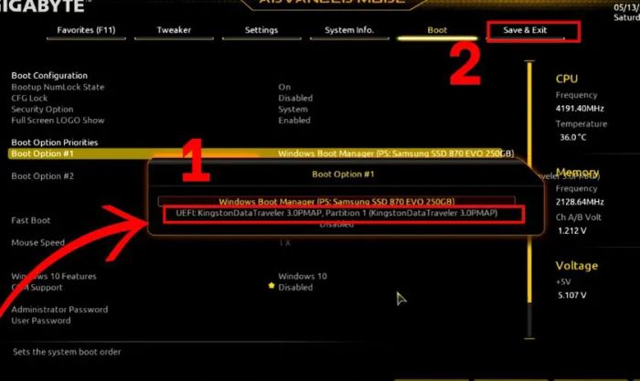 Tìm mục Boot Mode, UEFI/BIOS Boot Mode hoặc Boot Option