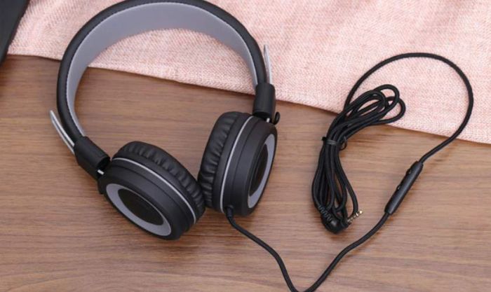 Các dấu hiệu để nhận biết tai nghe âm thanh yếu