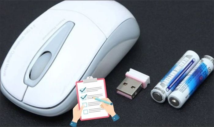 Nếu chuột không dây không sáng đèn, bạn cần kiểm tra các linh kiện của nó để tìm nguyên nhân. Đảm bảo rằng các bộ phận như pin, công tắc, hoặc đầu thu USB hoạt động bình thường.