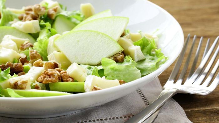 A maple yogurt dressing perfect for fall (with a nod to zucchini dressing)
