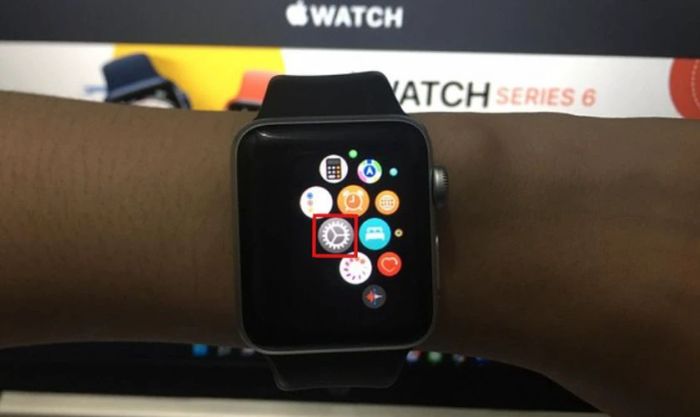 Hướng dẫn nhanh cách tắt chế độ Wake on Wrist Raise trên Apple Watch.