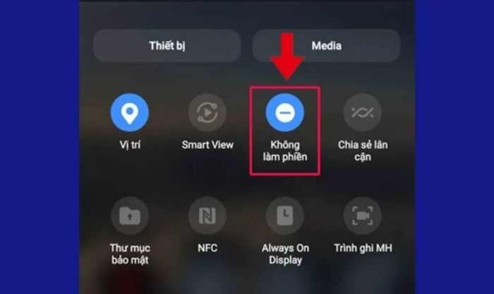 Bạn kiểm tra mục Không làm phiền để tắt chế độ này khi cần thiết.