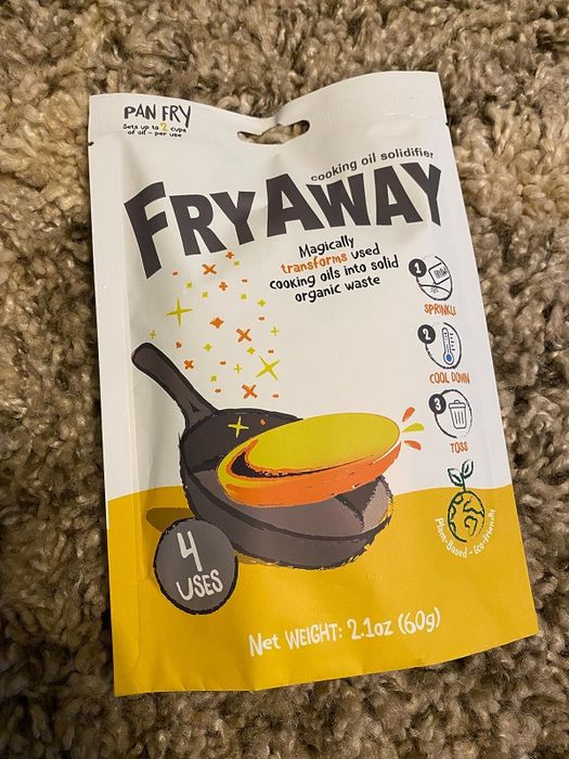 reviewer photo of the FryAway packaging