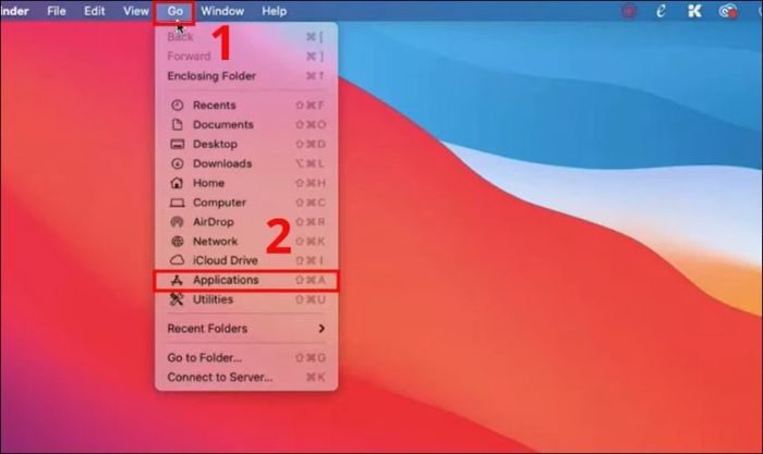 Chọn Go trên thanh menu và nhấn vào Applications
