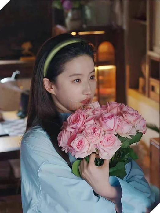 Hình ảnh thời trẻ của Lưu Diệc Phi bất ngờ viral trên các nền tảng mạng xã hội nhờ vào nhan sắc xinh đẹp không thể phủ nhận.