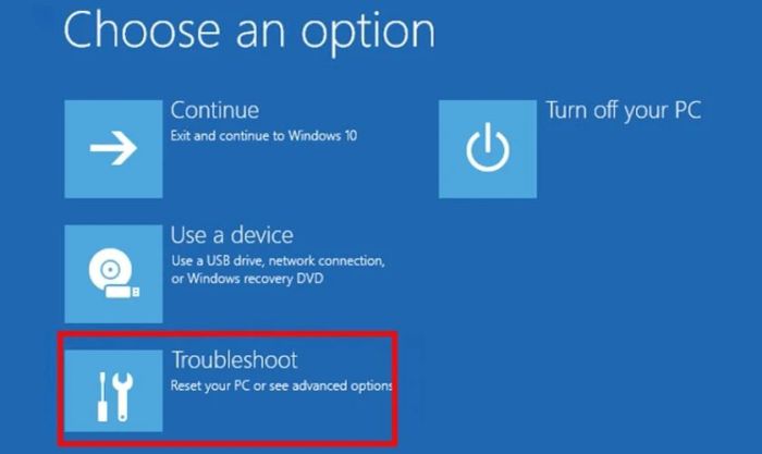 Đầu tiên, chọn Troubleshoot.