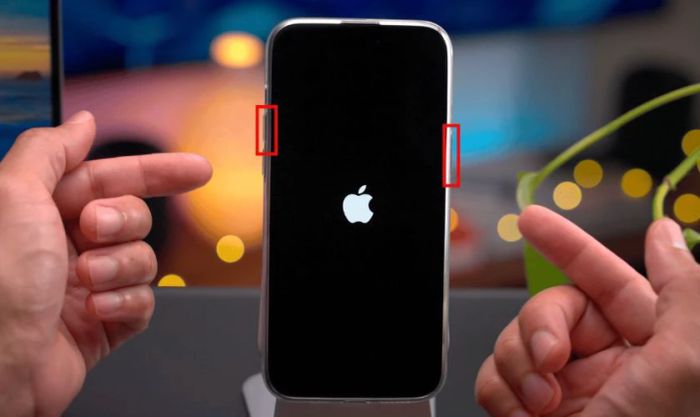 Khởi động lại thiết bị - Giải pháp khắc phục lỗi phụ kiện sạc iPhone không được hỗ trợ