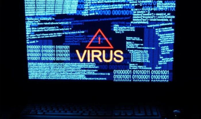 Để xử lý lỗi bàn phím laptop phản hồi chậm, bạn nên thực hiện quét virus định kỳ