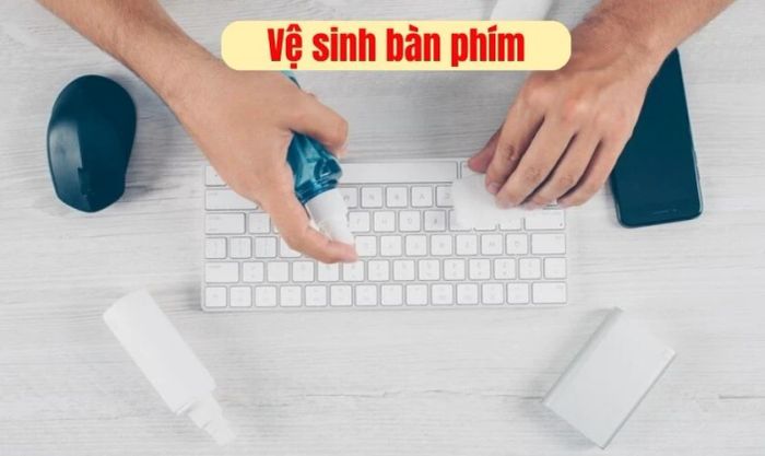 Vệ sinh bàn phím máy tính