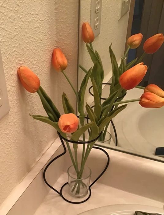 One vase filled with tulips