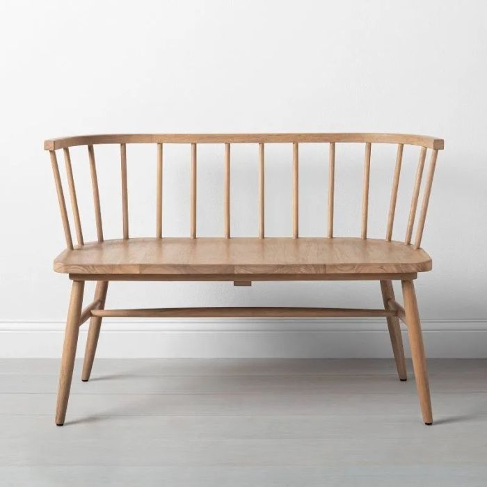The natural-colored dining bench.