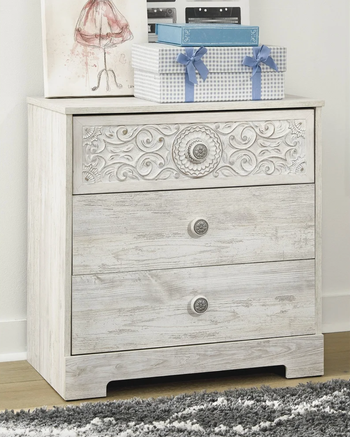 Vintage-style off-white three-drawer dresser