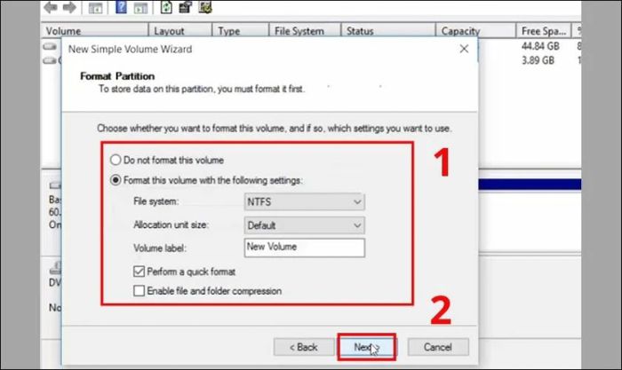 Chọn NTFS rồi nhấn Next để tiếp tục