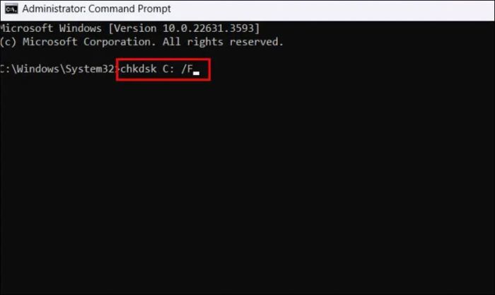 Gõ lệnh chkdsk C: /F và nhấn Enter
