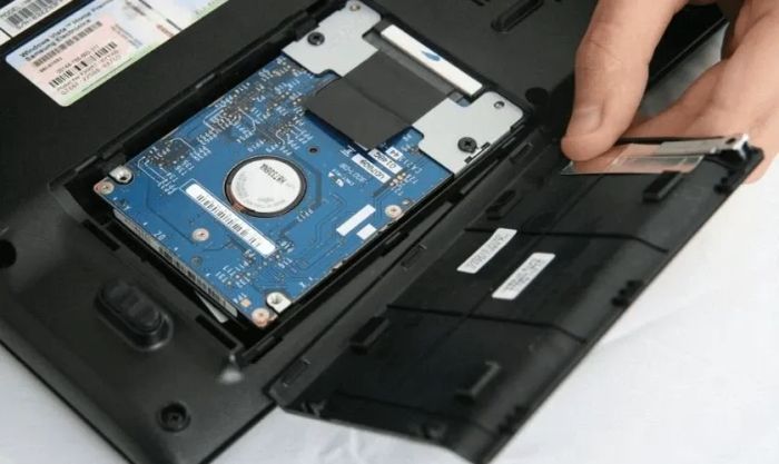 Ổ SSD gặp vấn đề hoặc bị hỏng khiến BIOS nhận ổ cứng nhưng không thể vào Windows