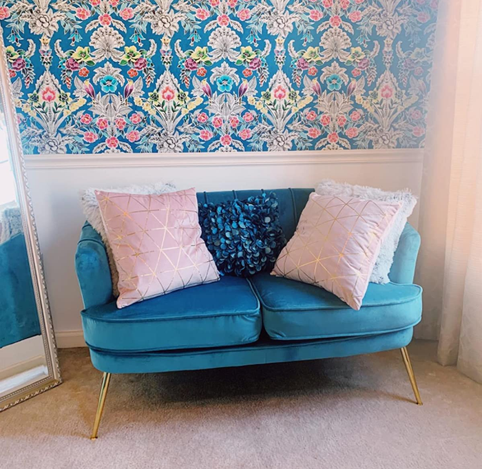 teal version spotted in a reviewer's home office