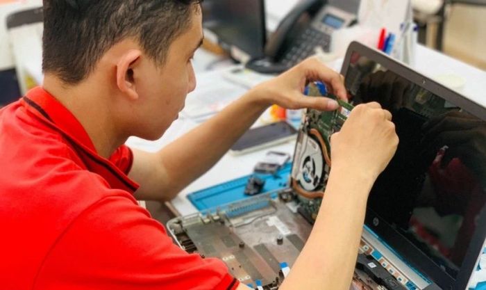 địa chỉ sửa chữa màn hình laptop bị vàng