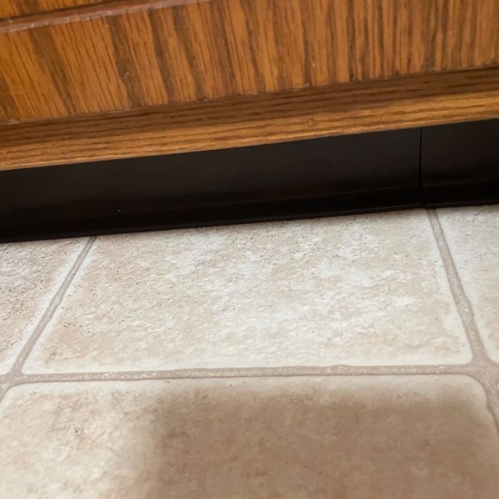 clean floor tile