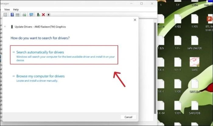 Chọn vào dòng Search Automatically for drivers