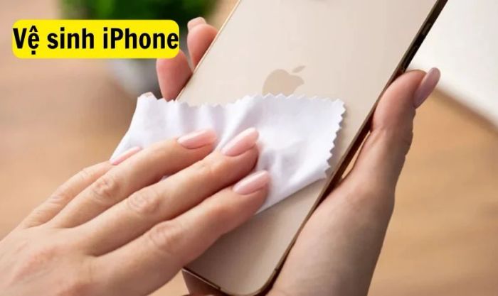 Cách vệ sinh màn hình iPhone 11 hiệu quả