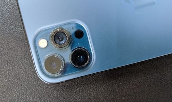 Camera iPhone 12 Pro Max bị mờ và các biện pháp khắc phục hiệu quả