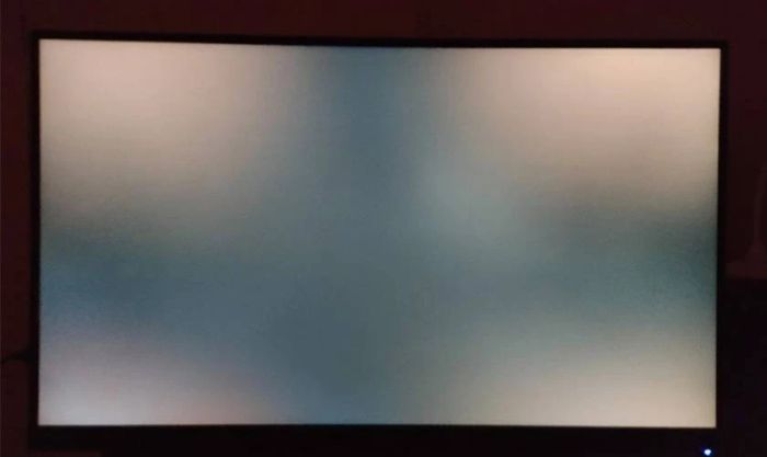 Dấu hiệu nhận biết viền màn hình laptop bị hở bong keo