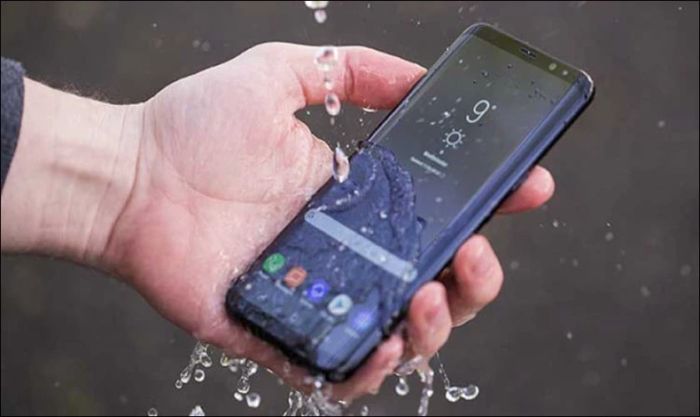 Nguyên nhân khiến màn hình Samsung S20 Plus bị sọc là gì?