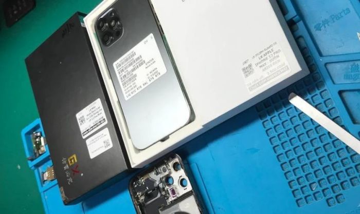 Có những loại màn hình thay thế nào cho iPhone 11 tại Mytour?