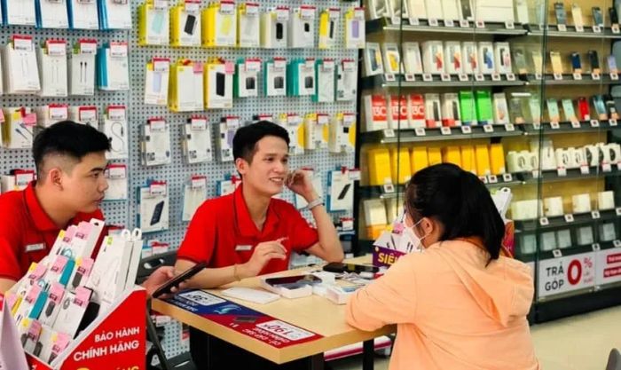 Nếu iPhone của bạn bị nóng máy, hãy mang thiết bị đến trung tâm để được kiểm tra kỹ càng.