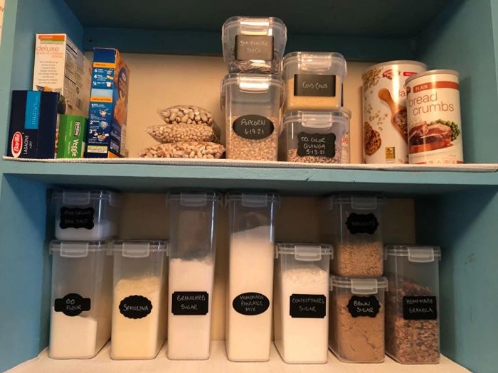 The organizers holding sugar and various dry goods inside a pantry