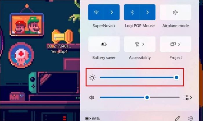 Cách kiểm tra vết hở ở viền màn hình laptop