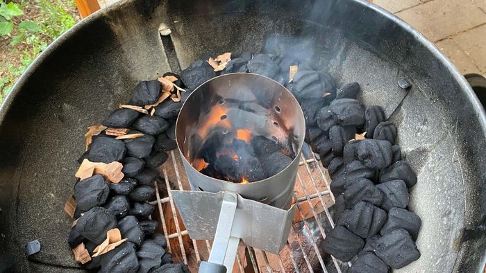 Charcoal and grilling accessories