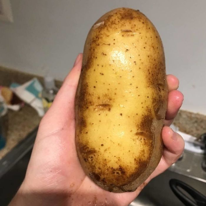 The same reviewer's 'after' shot of a spotless potato