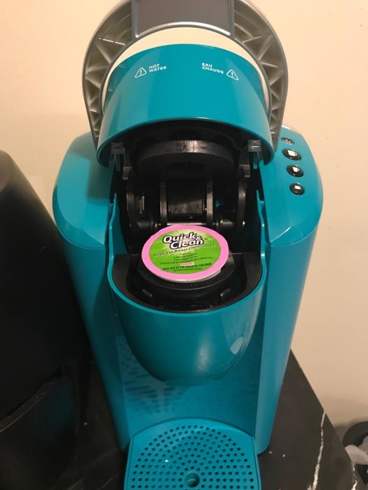 A reviewer's photo of the Quick and Clean pod in a K-Cup machine