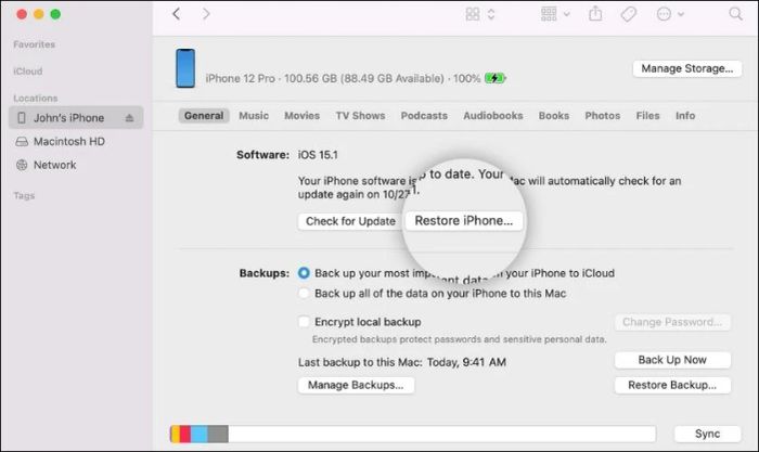 Chọn Restore iPhone trong iTunes trên máy tính
