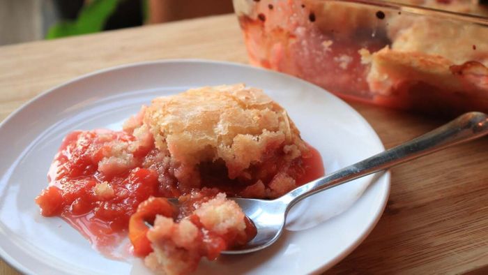 The Secret to Perfect Cakes: Adding Hot Water to Your Batter