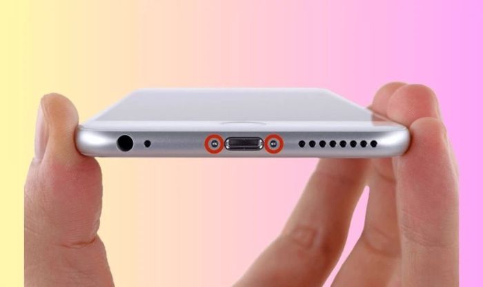 Thay chân sạc khi chân sạc iPhone gặp sự cố