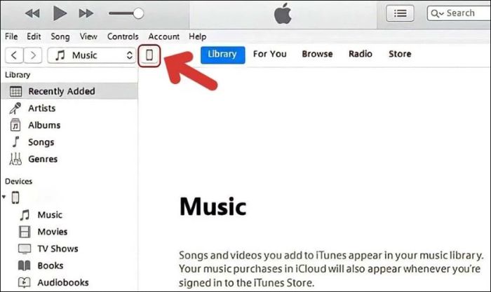 Khi kết nối thành công, mở iTunes và chọn vào biểu tượng điện thoại trên giao diện.