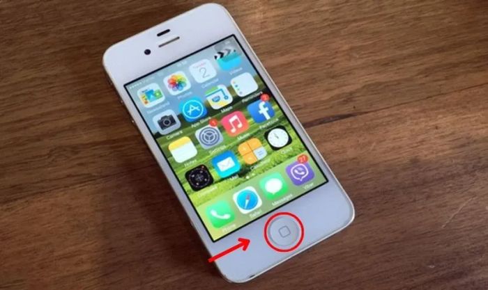 Thoát và mở lại Facebook trên iPhone khi gặp lỗi tìm nạp dữ liệu