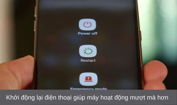 Khởi động lại điện thoại thông minh