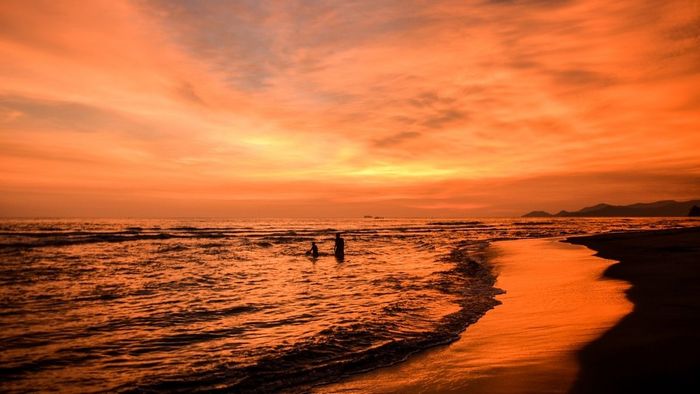 Hình ảnh chill tuyệt đẹp của hoàng hôn, lãng mạn và yên bình